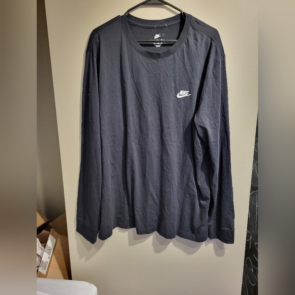 NEW Nike Black Long Sleeve T-shirt, Size 2XL - Picture 2 of 7